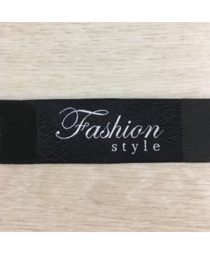 Этикетка тканная (жаккардовая) 30мм Fashion  (100 метров)